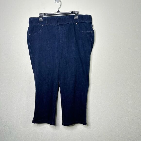 Chico's Women’s Dark Wash Pull On Jegging Cropped Capri Denim Pants Size 3 (16) - Picture 1 of 7
